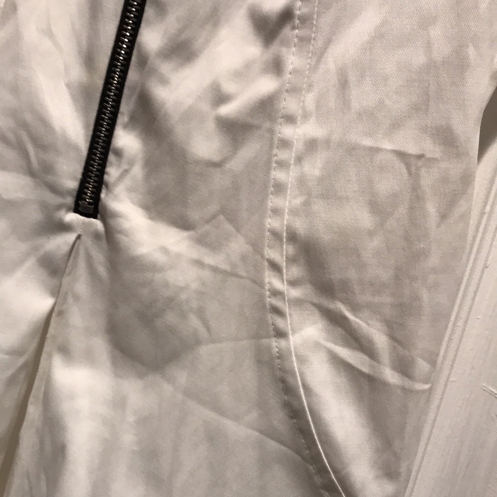 White zippered dress - Picture 5 of 15
